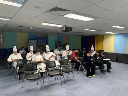 全市餐飲服務單位從業(yè)人員食品安全知識抽查考核工作正在進行中